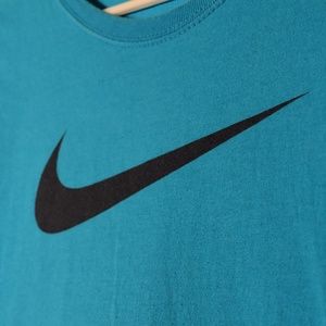 Nike Slim Fit T-Shirt